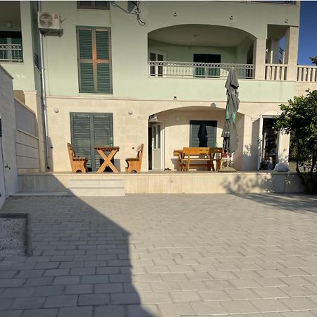 Apartments Melissa Sumartin Ngoại thất bức ảnh
